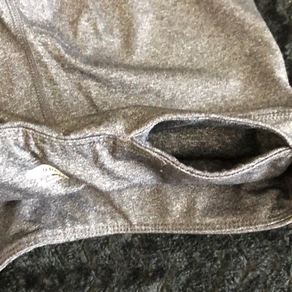 Old Navy Athletic Leggings - Picture 5 of 5